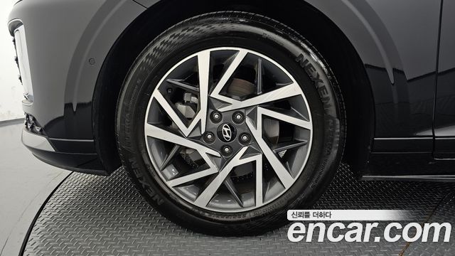 Hyundai Grandeur (GN7) 2,5 Gasoline 2WD Exclusive 2023 — фото 5