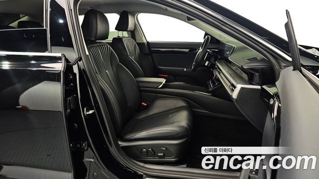 Hyundai Grandeur (GN7) 2,5 Gasoline 2WD Exclusive 2023 — фото 11