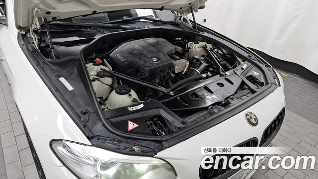 BMW 5 Series (F10) 528i xDrive 2014 — фото 6