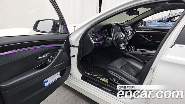 BMW 5 Series (F10) 528i xDrive 2014 — фото 10