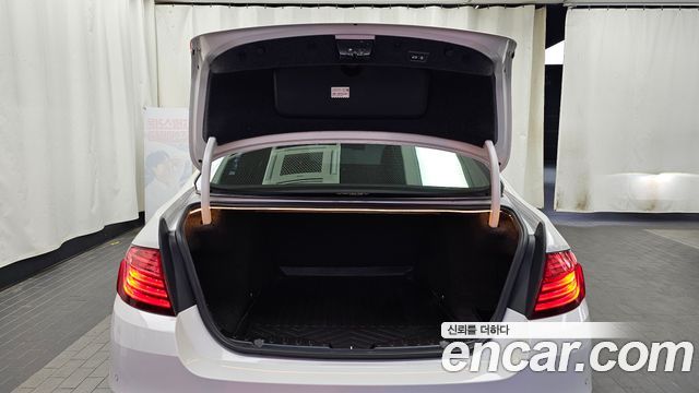 BMW 5 Series (F10) 528i xDrive 2014 — фото 20