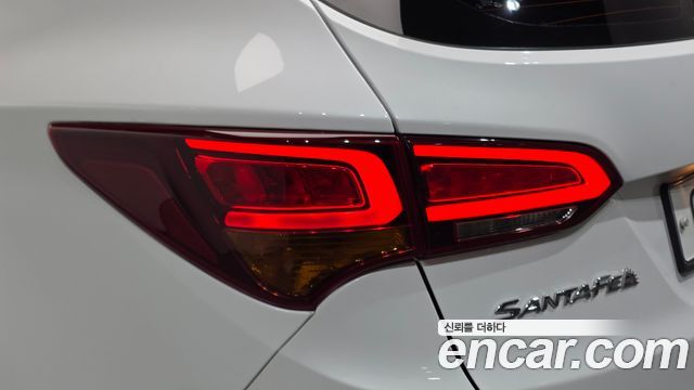 Hyundai Santa Fe The Prime Diesel 2.0 2WD Value Plus 2018 — фото 23