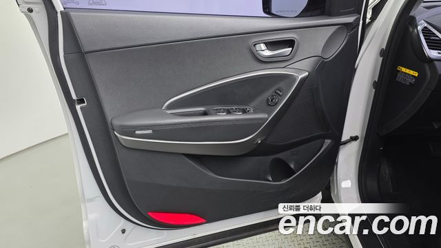 Hyundai Santa Fe The Prime Diesel 2.0 2WD Value Plus 2018 — фото 24