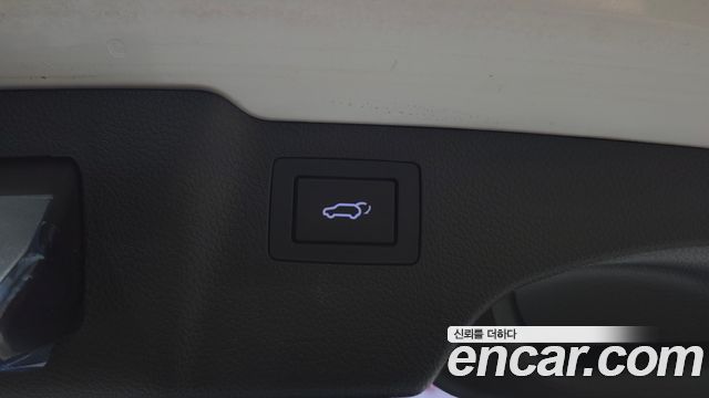 Hyundai Santa Fe The Prime Diesel 2.0 2WD Value Plus 2018 — фото 30