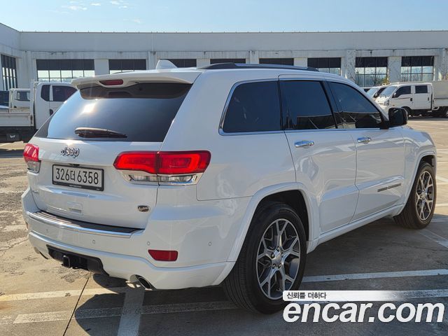 Jeep Grand Cherokee 3.6 Overland WK2 2020 — фото 2