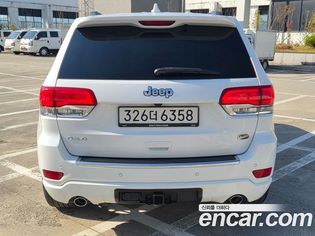 Jeep Grand Cherokee 3.6 Overland WK2 2020 — фото 4