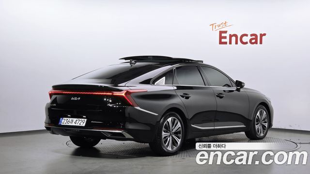 Kia K8 2.5 Gasoline 2WD Signature 2023 — фото 2