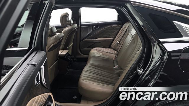 Kia K8 2.5 Gasoline 2WD Signature 2023 — фото 12