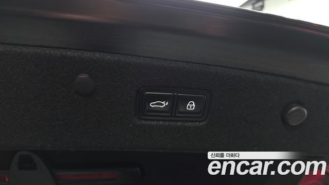 Kia K8 2.5 Gasoline 2WD Signature 2023 — фото 19