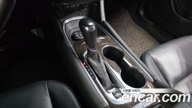 Chevrolet Malibu 1.6 Diesel LT Premium 2020 — фото 9