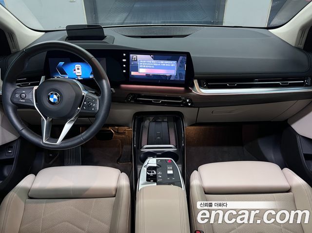 BMW 2 Series Active Tourer (U06) 220i Luxury 2025 — фото 7