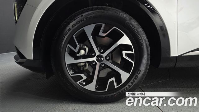 Kia Sportage Hybrid (V) Signature 2WD 2023 — фото 5