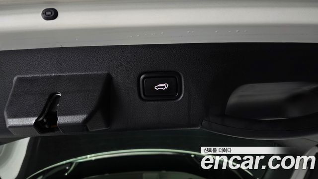 Kia Sportage Hybrid (V) Signature 2WD 2023 — фото 35