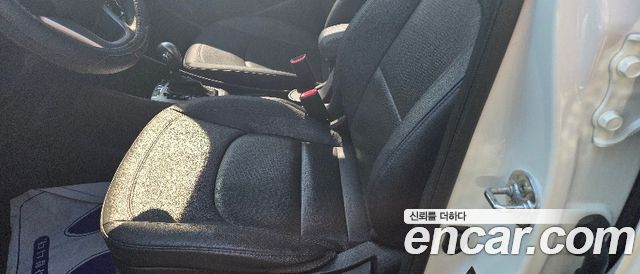 Kia Pride 1.4 MPI Sedan Smart 2014 — фото 7