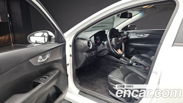 Kia K3 (II) 1.6 Prestige 2022 — фото 10