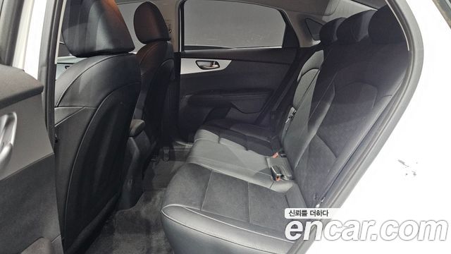 Kia K3 (II) 1.6 Prestige 2022 — фото 12