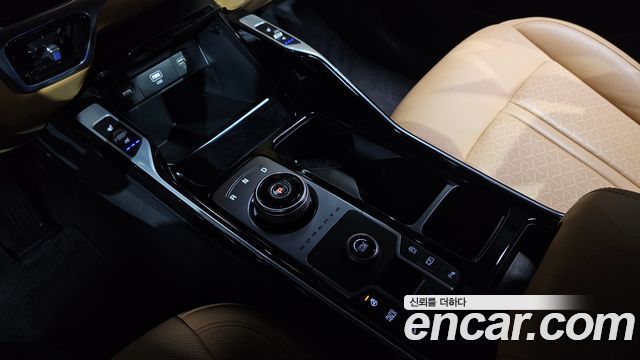 Kia Sorento (IV) Diesel 2.2 2WD Noblesse 2023 — фото 9