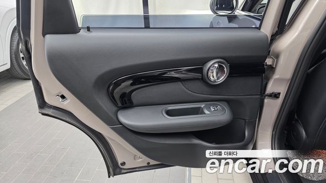 MINI Cooper Clubman Classic 2nd 2024 — фото 25