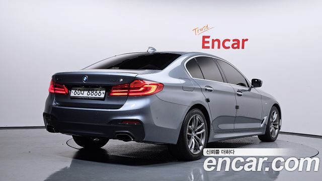 BMW 5 Series (G30) 520d xDrive M Sport Package Plus 2018 — фото 2
