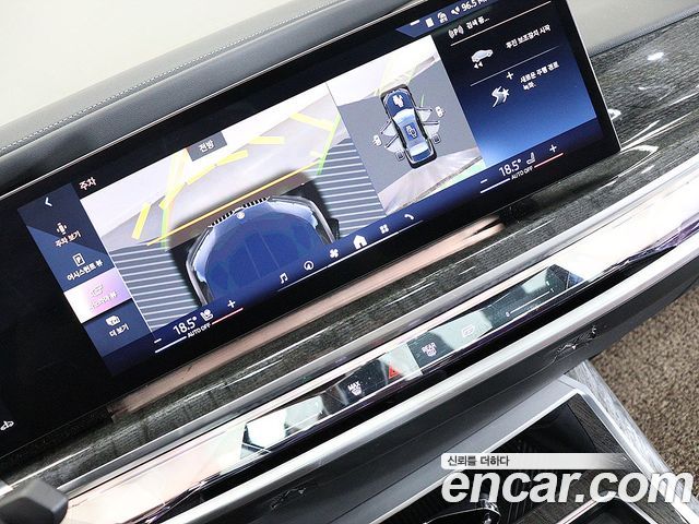 BMW 7 Series (G70) 740i xDrive M Sport Limited 2024 — фото 21