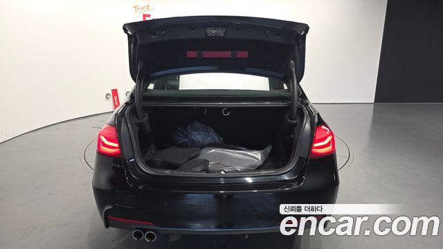 BMW 3 Series (F30) 320d M Sport 2016 — фото 20
