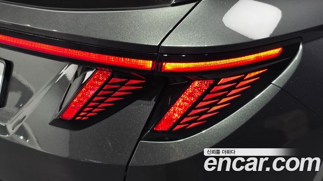 Hyundai Tucson Hybrid (NX4) Inspiration 2WD 2022 — фото 23