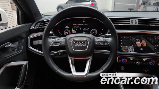 Audi Q3 (F3) 35 TDI Premium 2020 — фото 19