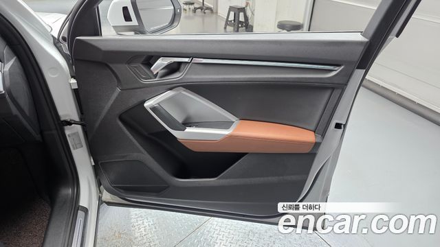 Audi Q3 (F3) 35 TDI Premium 2020 — фото 31