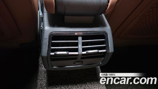 Audi Q3 (F3) 35 TDI Premium 2020 — фото 41