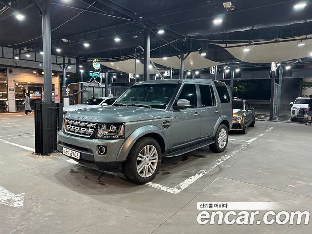 Land Rover Discovery 4 3.0 SDV6 SE 2015 — фото 3