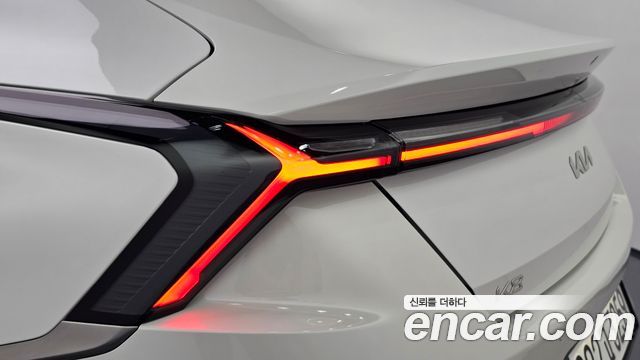 Kia K8 Hybrid Signature 2025 — фото 23