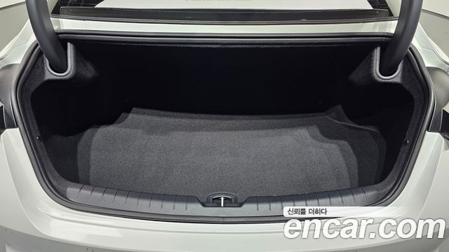 Kia K8 Hybrid Signature 2025 — фото 33