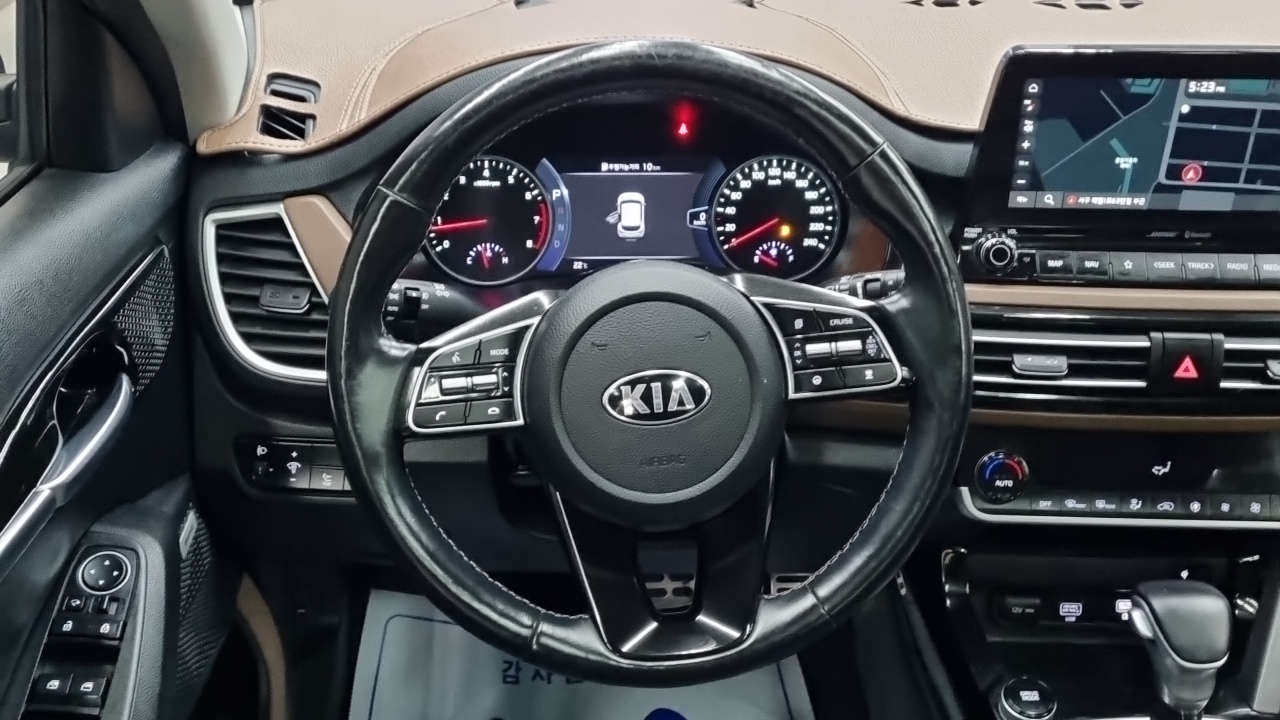 Kia Seltos Gasoline 1.6 Turbo 4WD Noblesse 2020 — фото 9