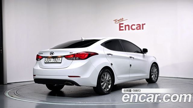 Hyundai Avante 1.6 GDi Modern Standard 2014 — фото 2
