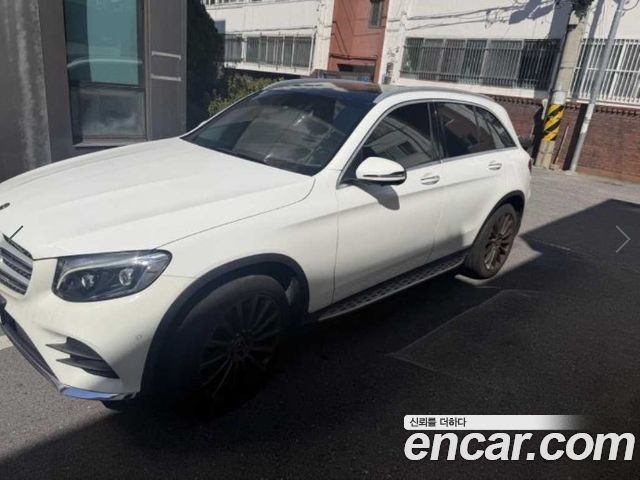 Mercedes-Benz GLC-Class (X253) GLC300 4MATIC AMG Line 2019 — фото 2