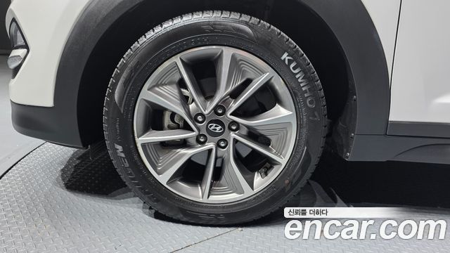 Hyundai Tucson Gasoline 1.6 turbo 2WD Modern 2018 — фото 5