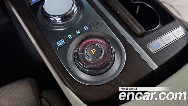 Genesis G80 (RG3) Gasoline 3.5 Turbo AWD 2024 — фото 9