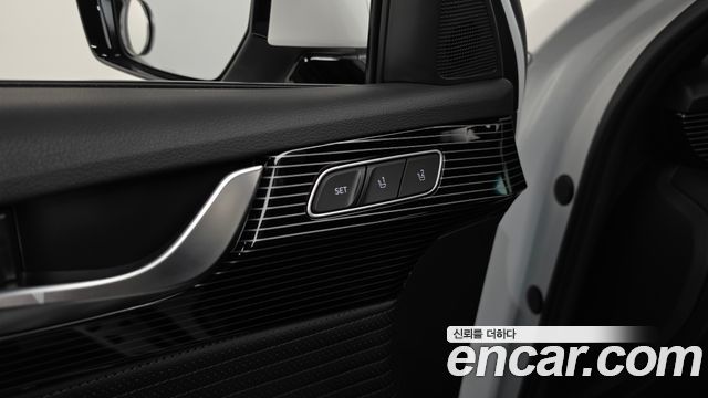 Hyundai Palisade Gasoline 3.8 2WD Calligraphy Black Edition 2024 — фото 23
