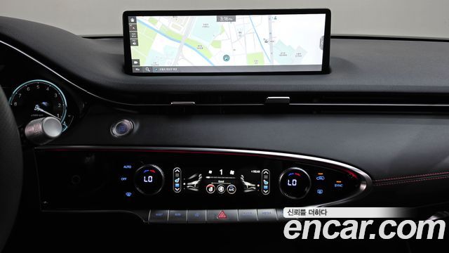 Genesis GV70 2.5T Gasoline 2WD 2024 — фото 12