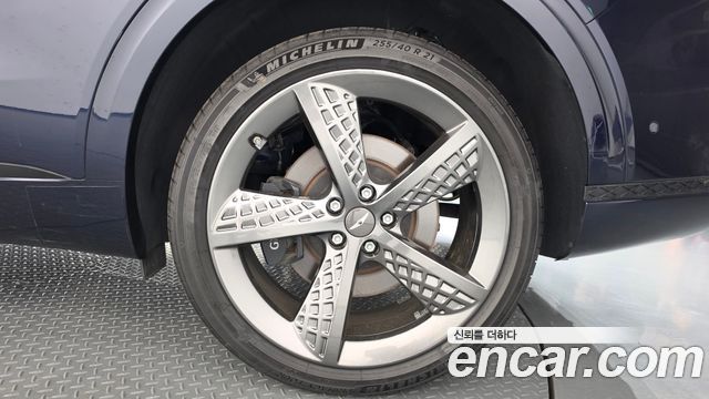 Genesis GV70 2.5T Gasoline 2WD 2024 — фото 21