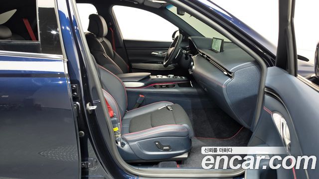Genesis GV70 2.5T Gasoline 2WD 2024 — фото 26