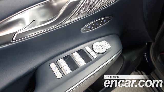 Genesis GV70 2.5T Gasoline 2WD 2024 — фото 28