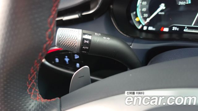 Genesis GV70 2.5T Gasoline 2WD 2024 — фото 29