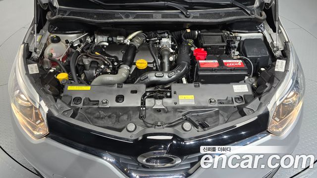 Renault Korea QM3 RE 2015 — фото 6