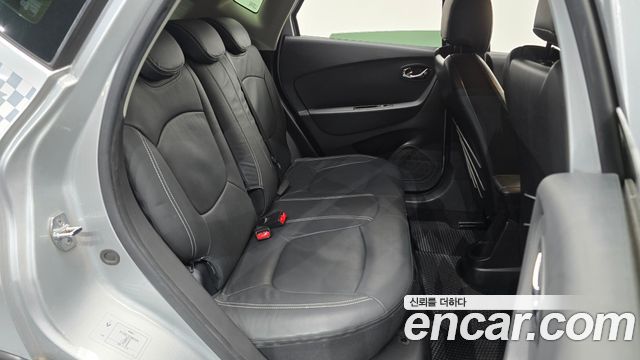 Renault Korea QM3 RE 2015 — фото 11