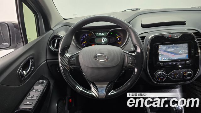 Renault Korea QM3 RE 2015 — фото 13