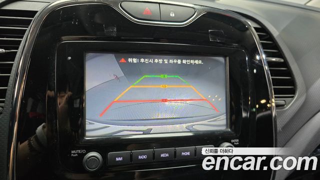 Renault Korea QM3 RE 2015 — фото 15