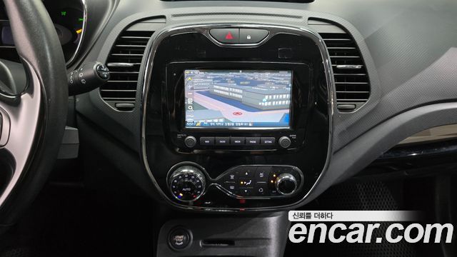 Renault Korea QM3 RE 2015 — фото 16