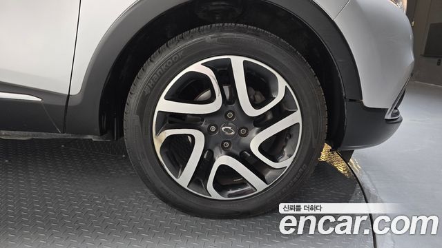 Renault Korea QM3 RE 2015 — фото 21