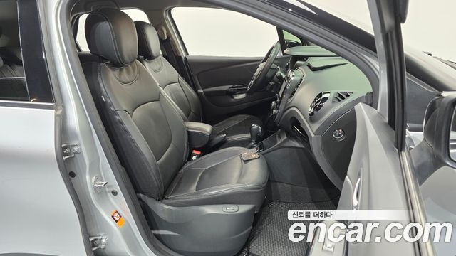 Renault Korea QM3 RE 2015 — фото 26